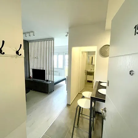 Lux 15 Historical Center Apartament *