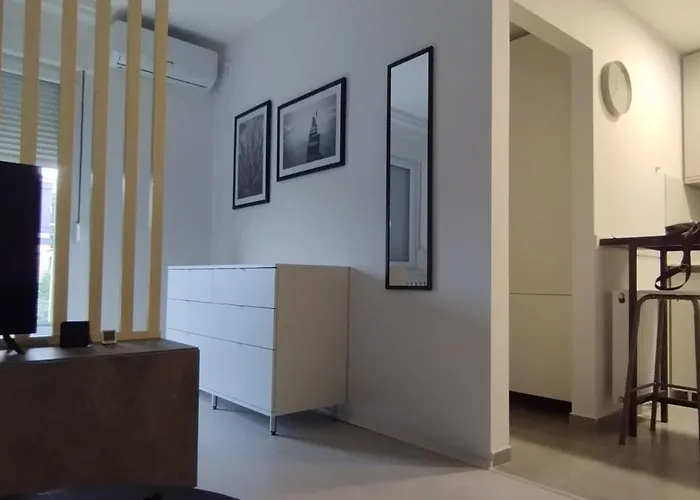 Lux 15 Historical Center *