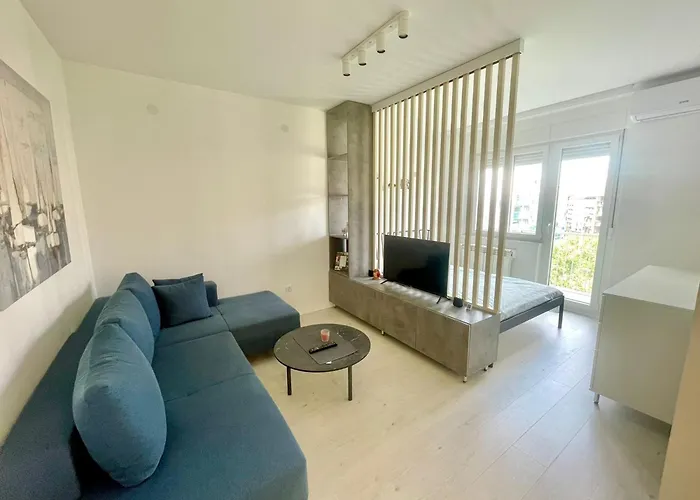 Lux 15 Historical Center *